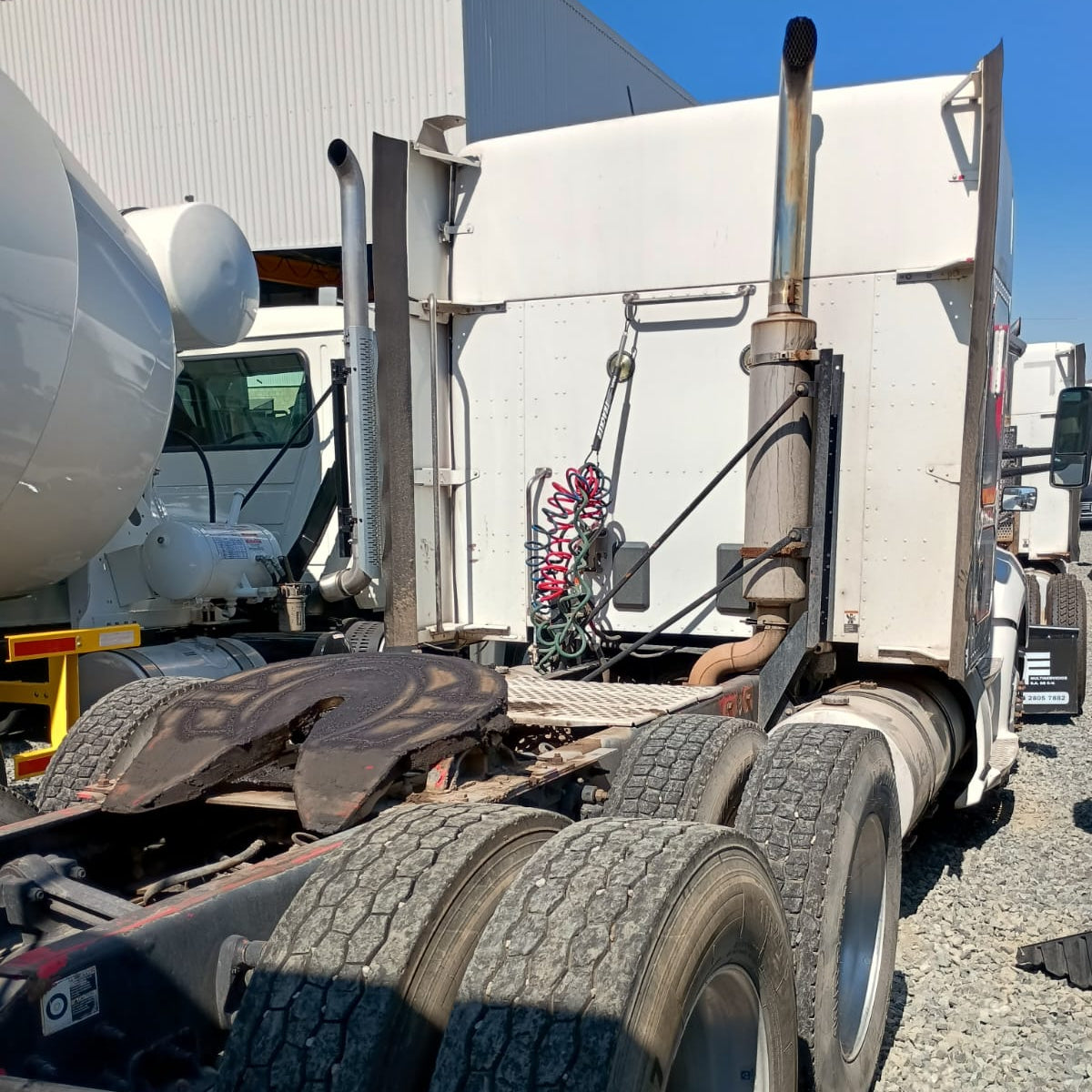 Camión Kenworth T-680 52" - ELCAMIONERO.MX