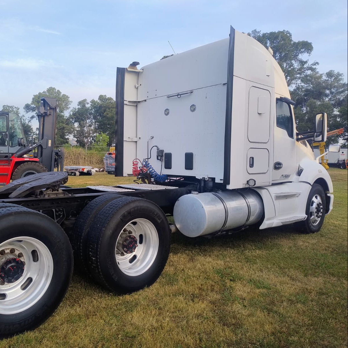 Camión Kenworth T-680 52" - ELCAMIONERO.MX