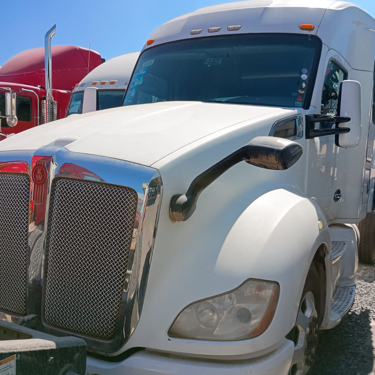 Camión Kenworth T-680 52" - ELCAMIONERO.MX